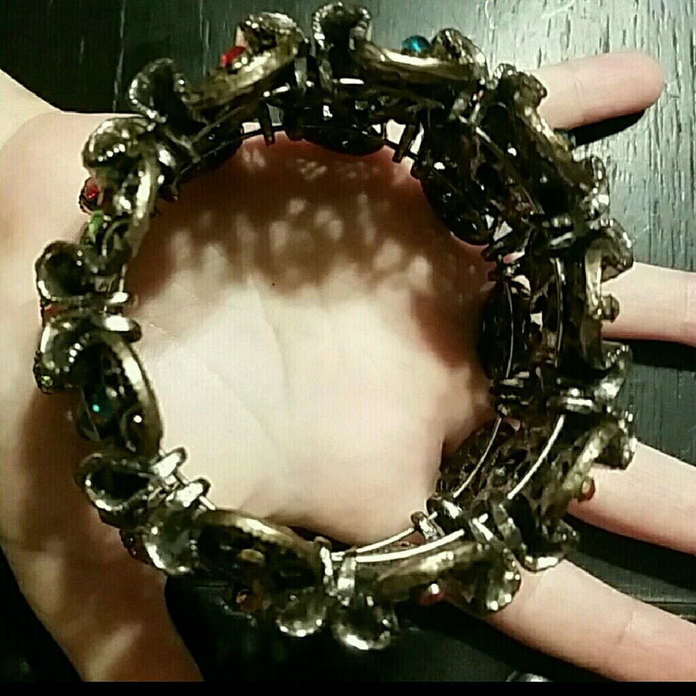 **SOLD**Beautiful Cuff Bracelet - Picture 3 of 4